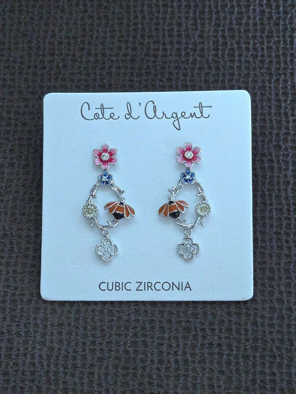 Cote d'Argent Whimsical🧚♀️ Bee🐝 and Flowers🌸 Earrings - NWT - Picture 11 of 16